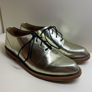 John Fluevog Mariella Oxford Gold Size 8